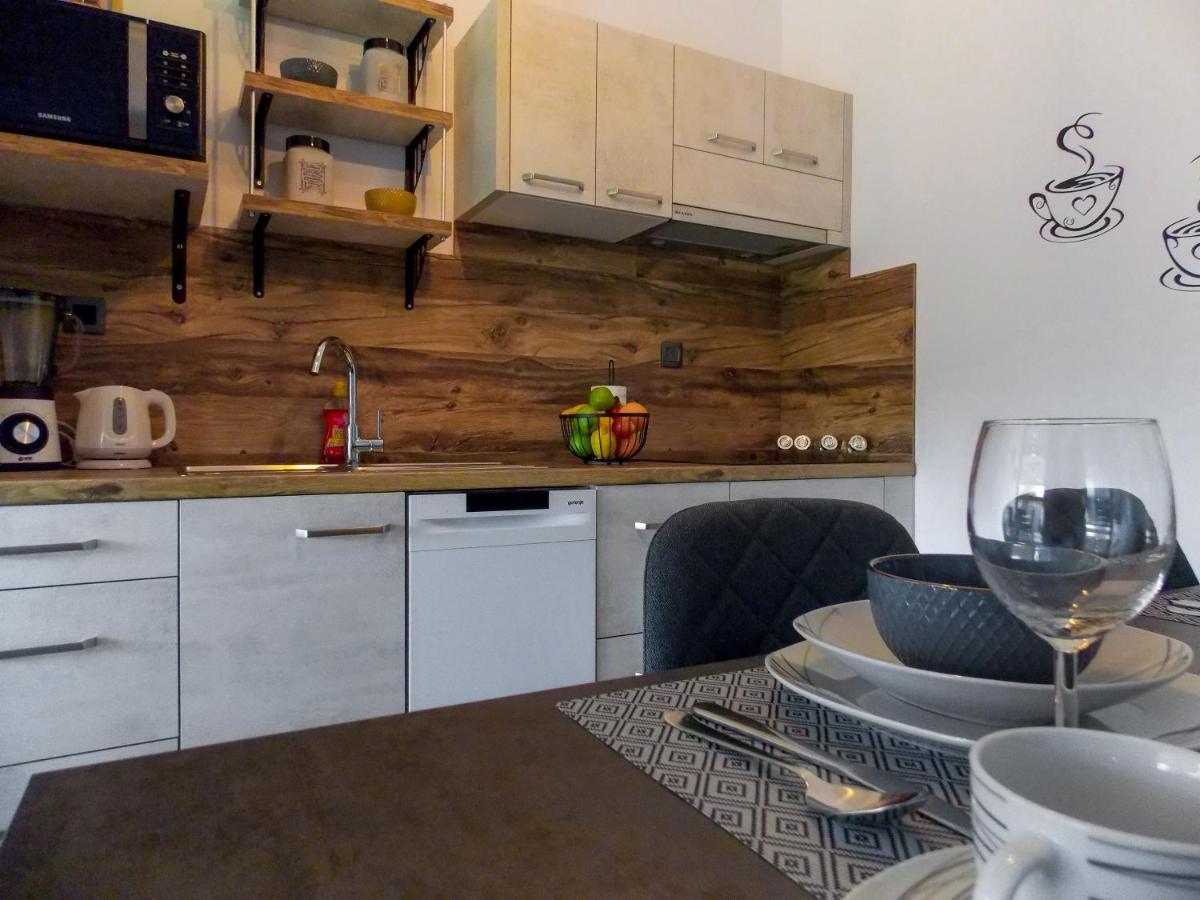 Apartman Bamboo 닌 외부 사진