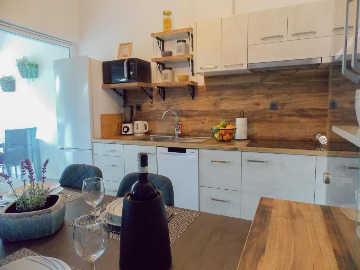 Apartman Bamboo 닌 외부 사진
